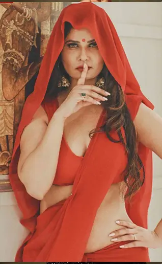 Sexy Housewife in Belauri working as independent call girl